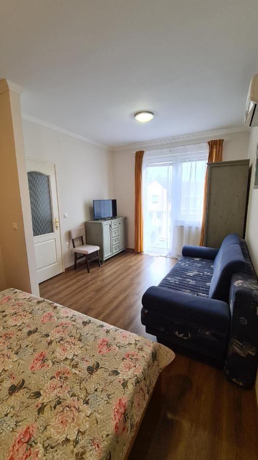 Gabi Apartman Hajdúszoboszló المظهر الخارجي الصورة